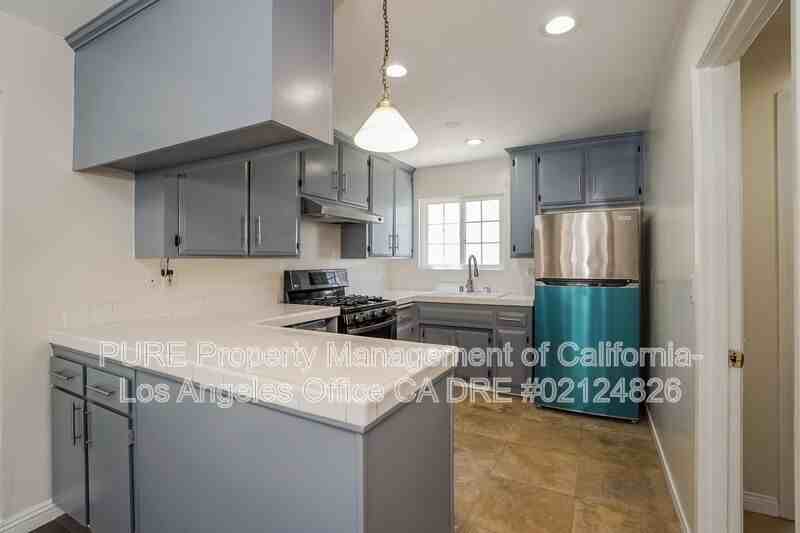 980 W Battery St #1 - Photo 5 of 23