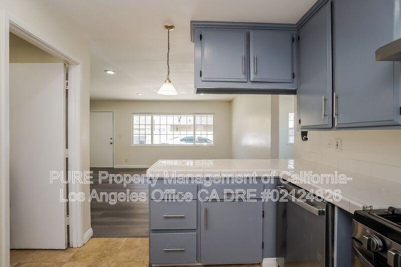 980 W Battery St #1 - Photo 7 of 23