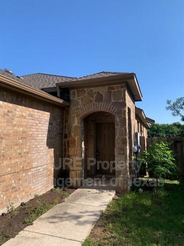 1144 Brendon Lee Ln - Photo 2 of 28