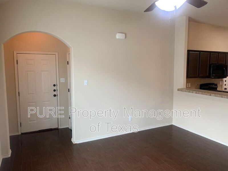 1144 Brendon Lee Ln - Photo 3 of 28