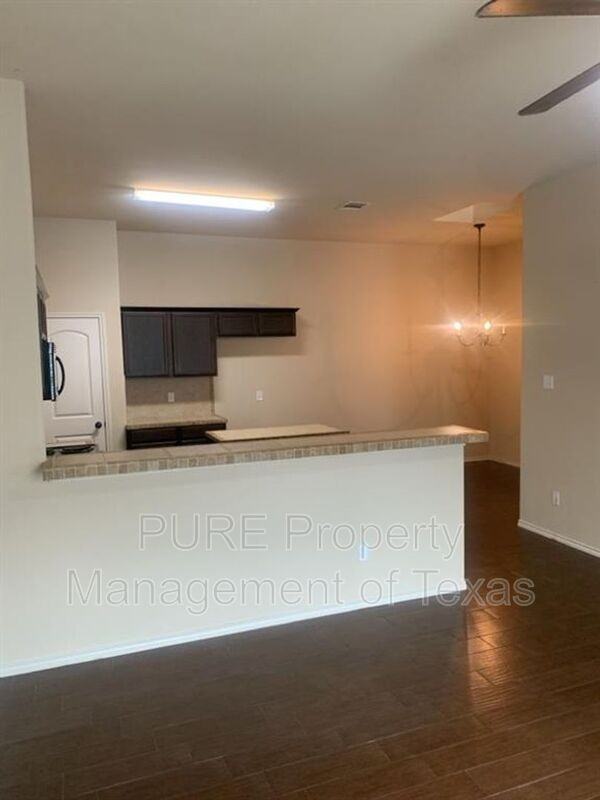 1144 Brendon Lee Ln - Photo 5 of 28