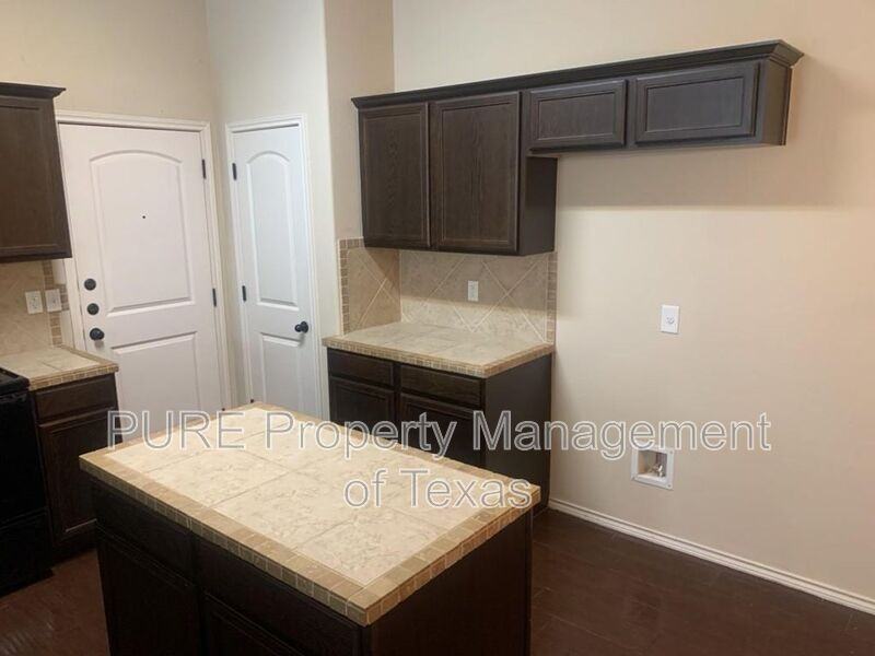 1144 Brendon Lee Ln - Photo 7 of 28