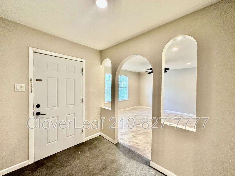 214 Basswood Dr - Photo 5 of 33