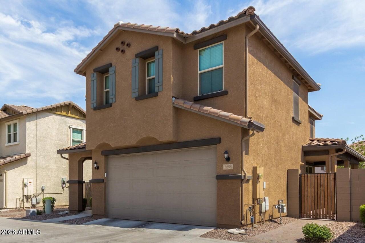 1458 N Balboa - Photo 4 of 33