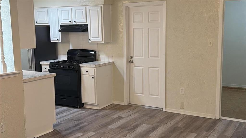 6432 Tumbling Creek Trl - Photo 7 of 25