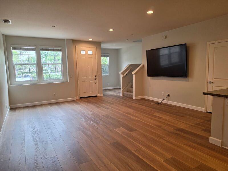 15236 Davenport St - Photo 7 of 43