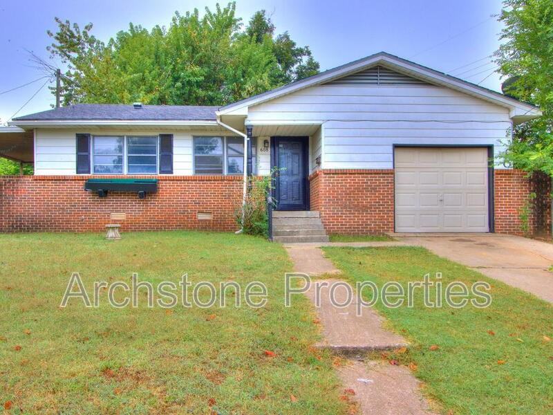 608 Holoway Dr - Photo 2 of 34