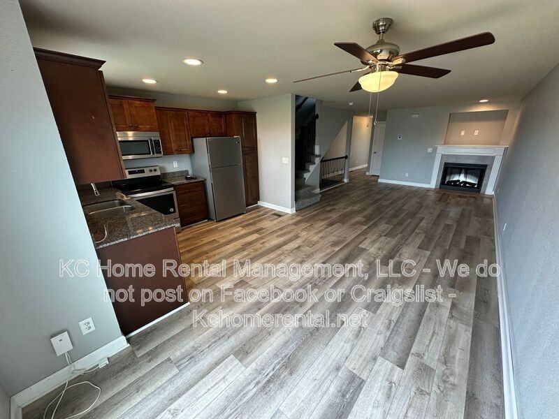 10540 Kane Dr - Photo 5 of 30