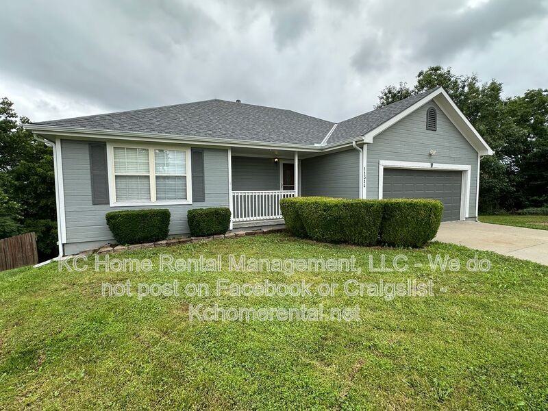 11314 N Lewis Ave - Photo 3 of 48