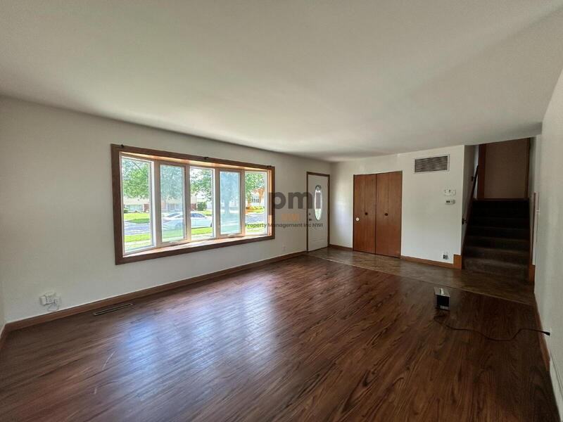 8136 Grace Pl - Photo 2 of 23