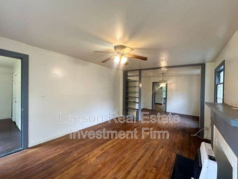 3407 Lillian St - Photo 7 of 18