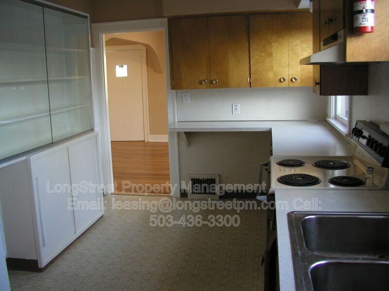 6325 N Maryland Ave - Photo 3 of 10