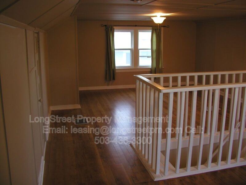 6325 N Maryland Ave - Photo 4 of 10