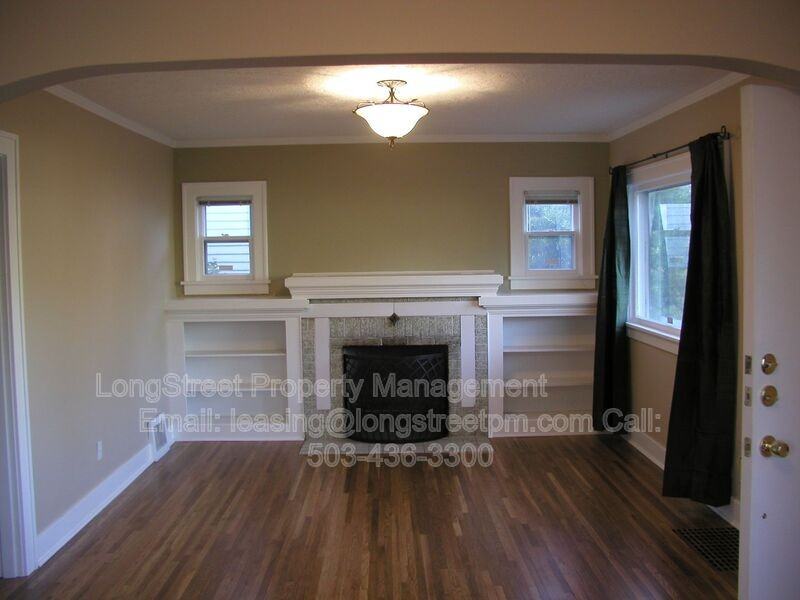 6325 N Maryland Ave - Photo 6 of 10