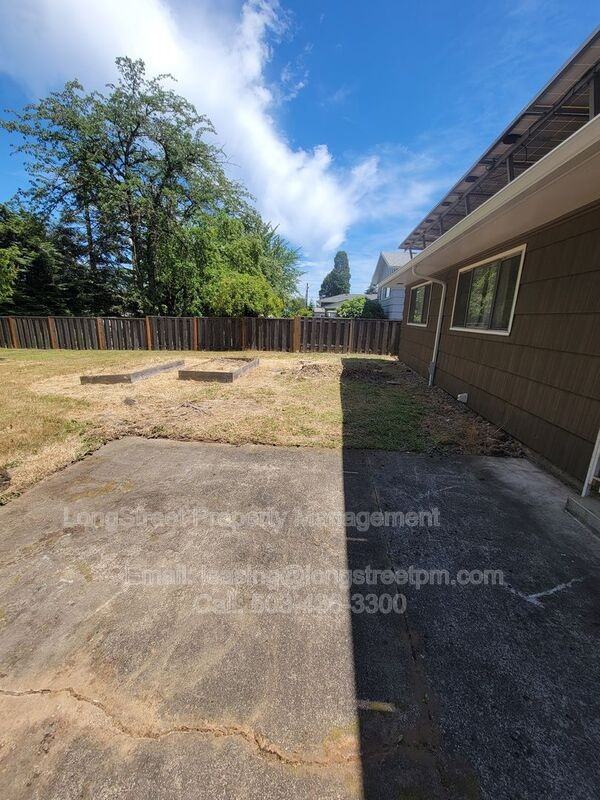 14625 Ne Knott Ct - Photo 2 of 30