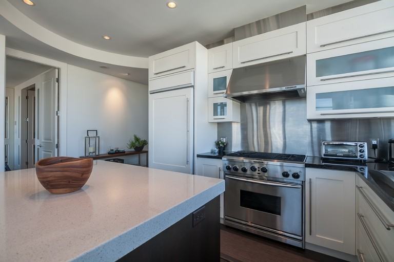1155 Seymour St #D15 - Photo 7 of 29