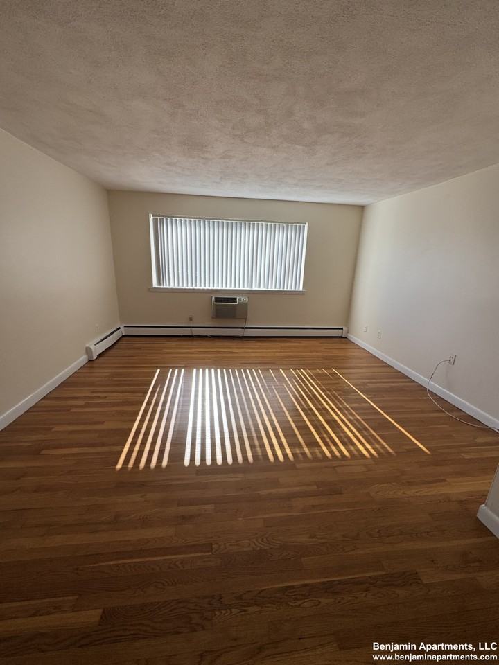 Gardner St. & Brighton Ave. #30 - Photo 3 of 28