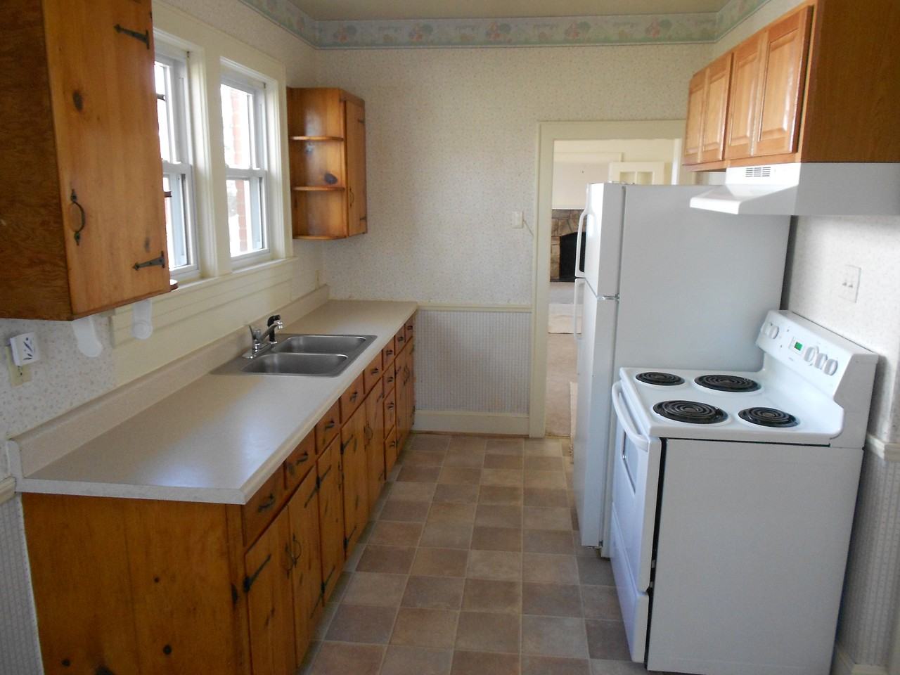 3328 Greenland Ave NW - Photo 2 of 10