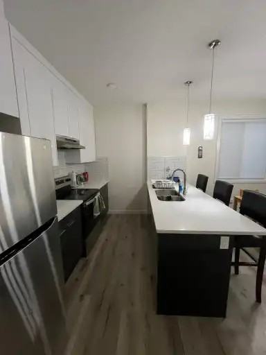 10836 73 Ave Nw #MAIN - Photo 4 of 18