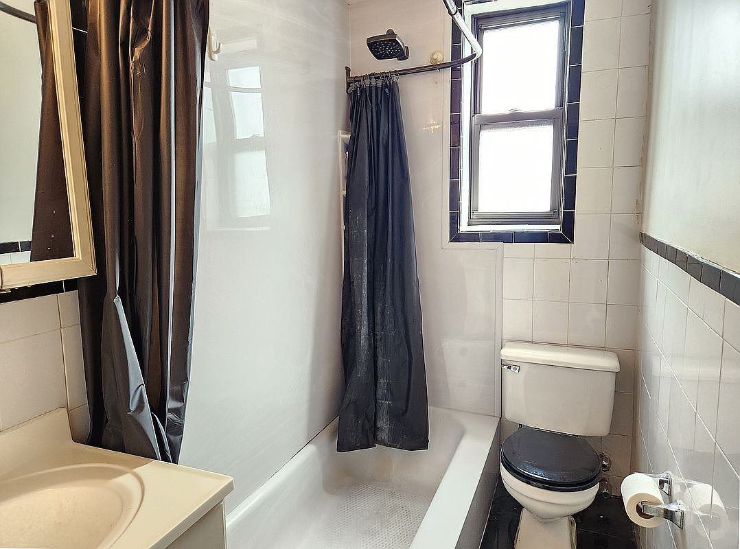 762 Brady Ave #621 - Photo 2 of 8