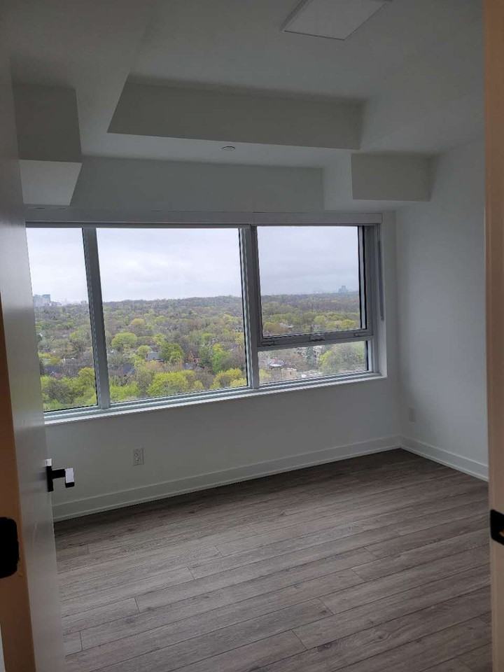 609 Sherbourne Street #1704 - Photo 2 of 12