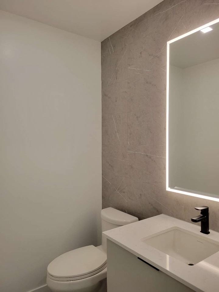 609 Sherbourne Street #1704 - Photo 6 of 12