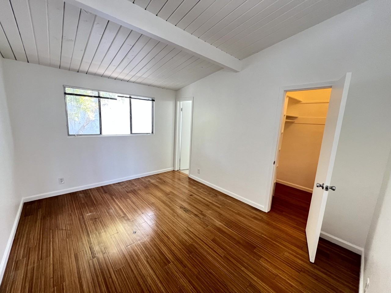 11820 Washington Pl - Photo 2 of 10