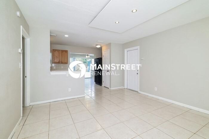 7007 Alvina Way - Photo 4 of 16