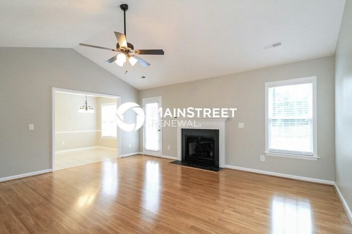 620 Wallridge Dr - Photo 3 of 16