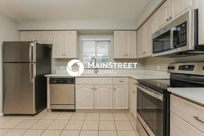 1414 Se 26th Ter - Photo 6 of 19