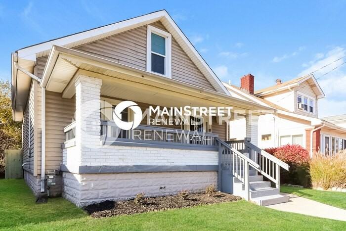 308 S 41st St - Photo 5 of 18