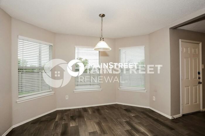 517 Bretts Way - Photo 5 of 15