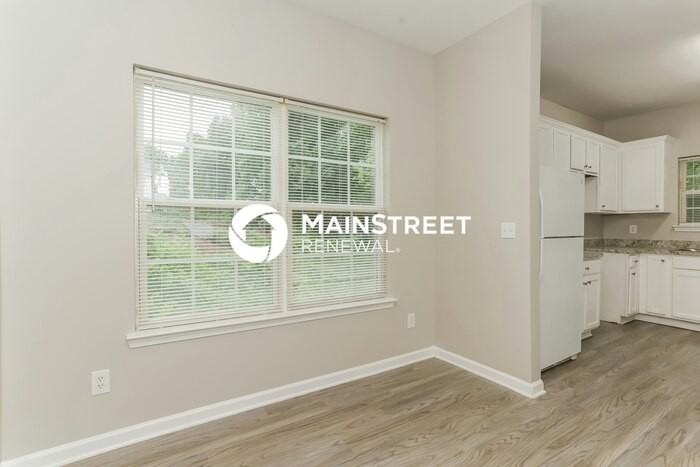 2019 Reynolds Dr Sw - Photo 6 of 17