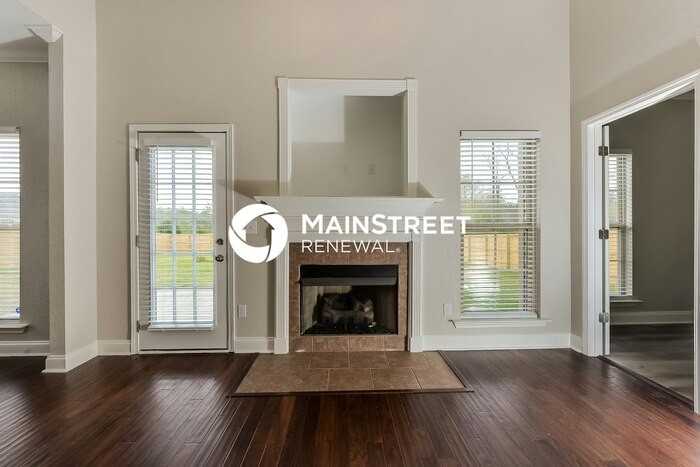 1028 Pilgrim Ln - Photo 6 of 17