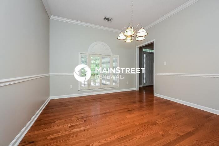 51 Southern Golf Ct - Photo 5 of 17
