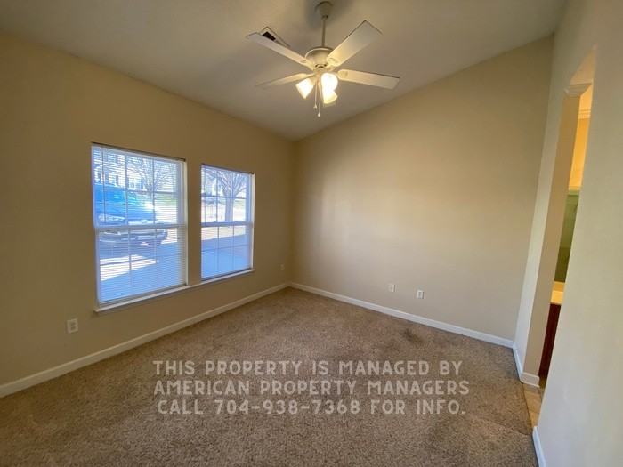 4104 Old Glory Dr - Photo 6 of 13