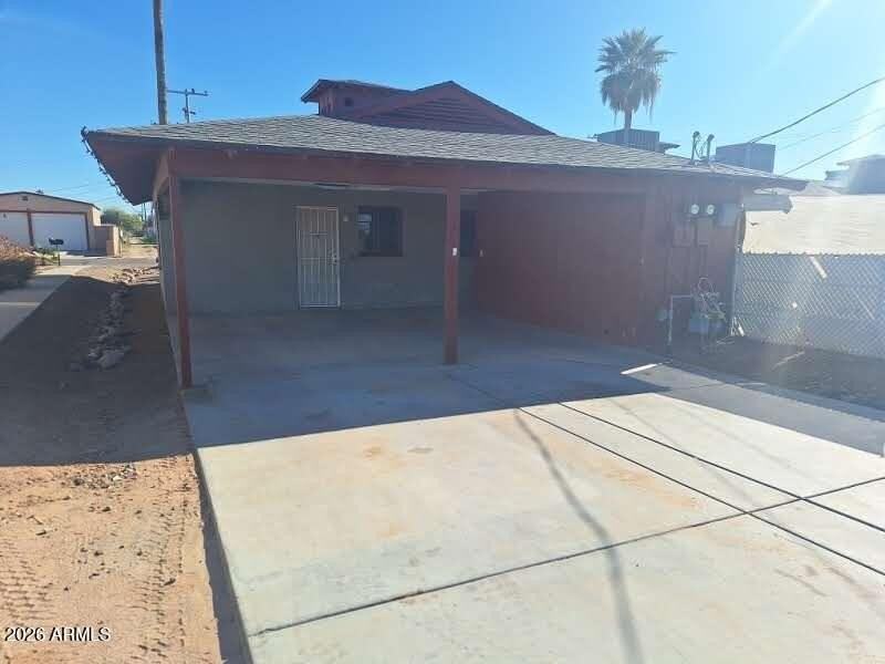 2401 N Amarillo St #4 - Photo 4 of 4