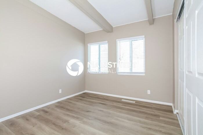 5292 Conklin Dr - Photo 7 of 14
