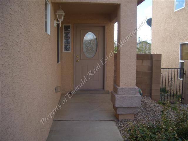 7220 Deer Canyon Ave NE - Photo 2 of 16