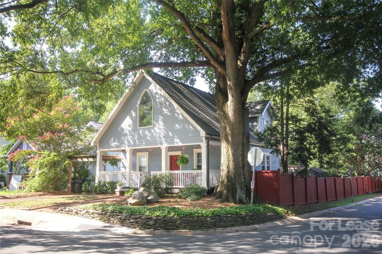 700 E 35th St - Photo 2 of 48