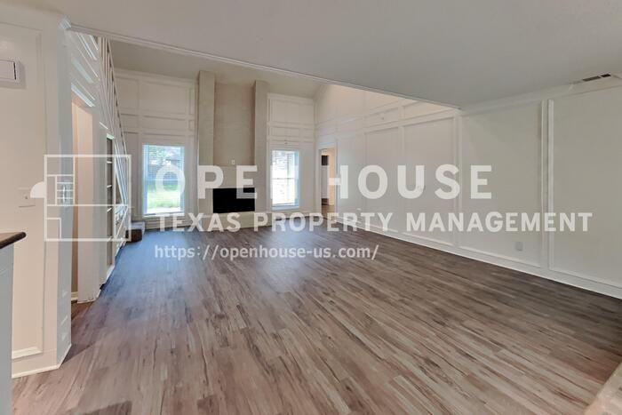 20206 Monkswood Dr - Photo 4 of 21