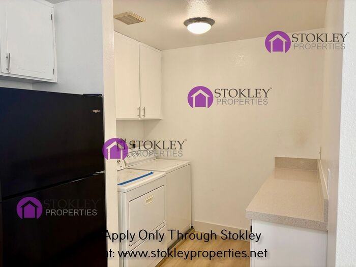 5085 Valley Crest Dr - Photo 7 of 22