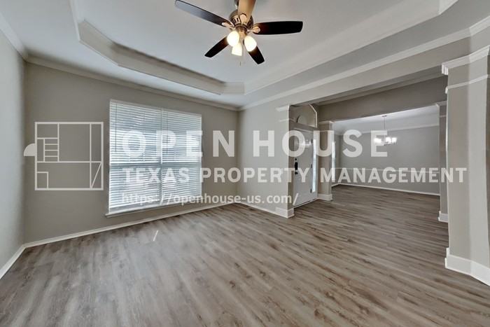2906 Saint Vincent Dr - Photo 6 of 20