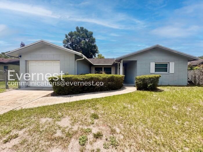4708 Harwich St - Photo 2 of 28