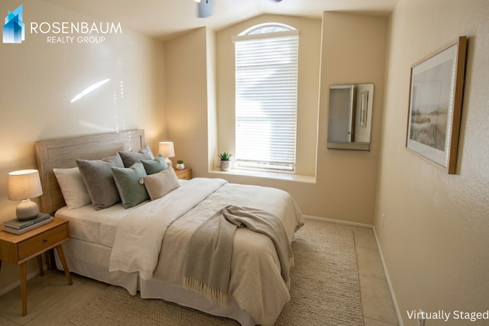 12412 W Montebello Ave - Photo 7 of 26