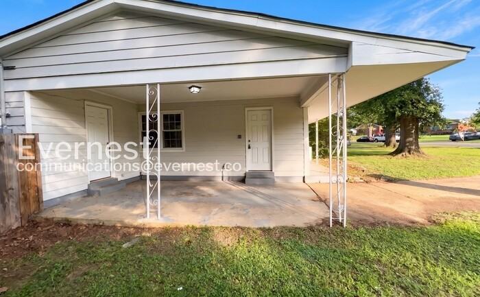 8304 Baldwyn Cv - Photo 2 of 33