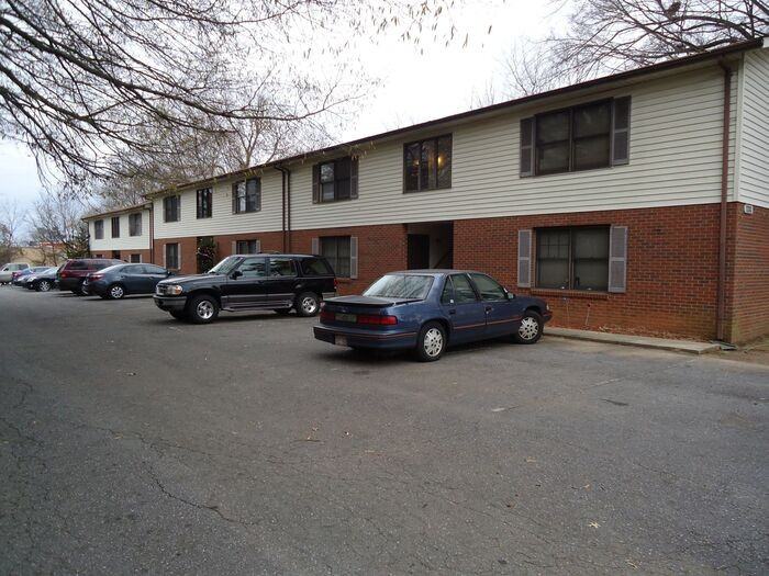 1243 Main Avenue Dr Nw #02 - Photo 2 of 2