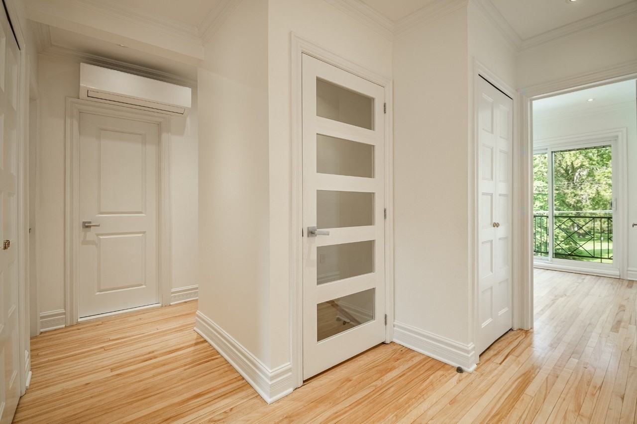 5548 Av Isabella - Photo 4 of 29