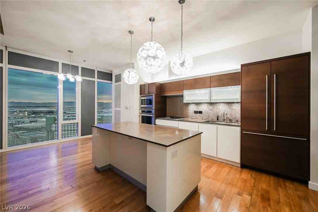 3750 Las Vegas Blvd S #3503 - Photo 3 of 33