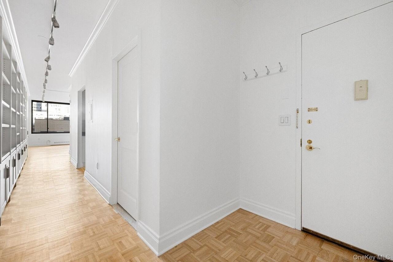 350 E 82nd St #7G - Photo 7 of 17